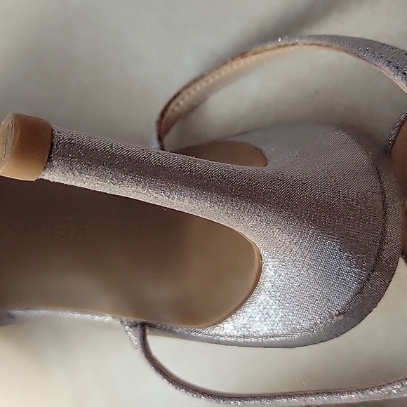 Silver Slippers - Picture 6 of 12